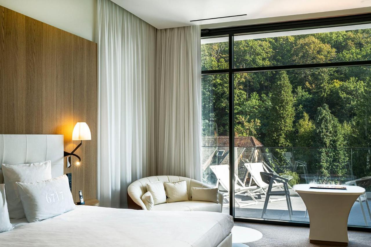 Suite Terrace Spa Access